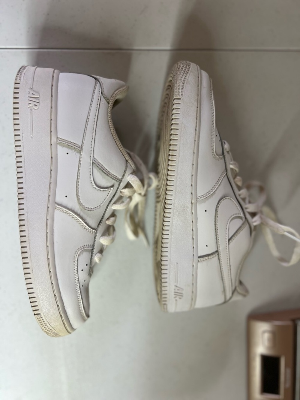 nike air force 1 men’s Size 7 White  Sneakers Shoes Classic Basic